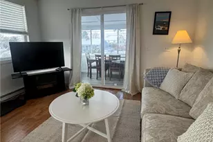 7 White Cap Rd, Narragansett, RI 02882 - Photo 3