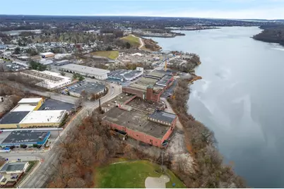 721 School Street, Pawtucket, RI 02860 - Photo 13