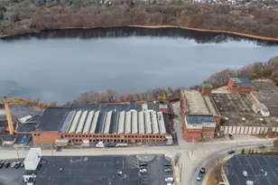 721 School St, Pawtucket, RI 02860 - Photo 1