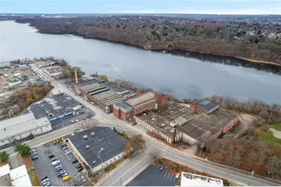 721 School Street, Pawtucket, RI 02860 - Photo 15