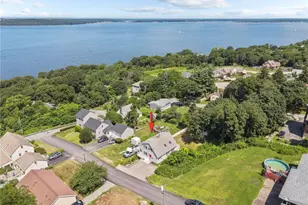 98 Hobson Ave, Tiverton, RI 02878 - Photo 25