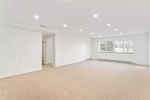 30 Argyle Ave, East Providence, RI 02915 - Photo 13