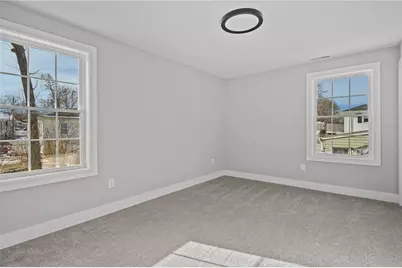 85 Colonial Avenue, Cumberland, RI 02864 - Photo 15