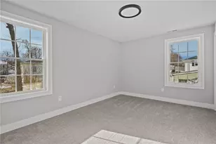 85 Colonial Ave, Cumberland, RI 02864 - Photo 15