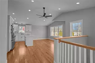 85 Colonial Ave, Cumberland, RI 02864 - Photo 3