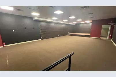 852 Newport Avenue, Pawtucket, RI 02861 - Photo 13