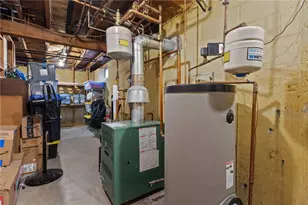 99 Peachtree Rd, North Kingstown, RI 02852 - Photo 39