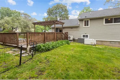 99 Peachtree Road, North Kingstown, RI 02852 - Photo 5