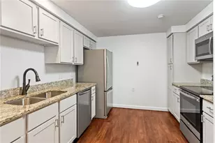 30 Argyle Ave, East Providence, RI 02915 - Photo 13