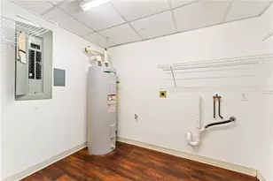 30 Argyle Ave, East Providence, RI 02915 - Photo 27