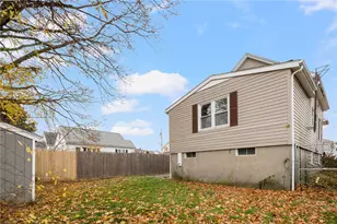 60 Fraser St, East Providence, RI 02914 - Photo 25