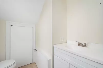 60 Fraser Street, East Providence, RI 02914 - Photo 17