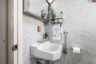 127 Chestnut St, Central Falls, RI 02863 - Photo 15