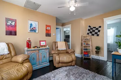 127 Chestnut Street, Central Falls, RI 02863 - Photo 17