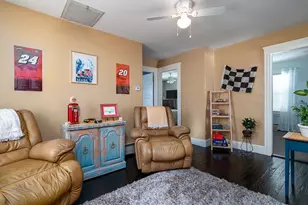 127 Chestnut St, Central Falls, RI 02863 - Photo 17