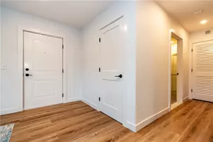 32 Exchange St, East Greenwich, RI 02818 - Photo 21