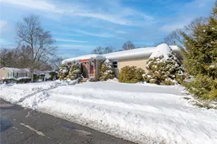 99 Stella Dr, North Providence, RI 02911 - Photo 3