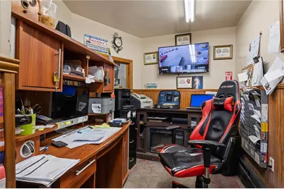 620 Pond Street, Woonsocket, RI 02895 - Photo 31