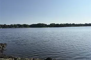 351 County Rd, Barrington, RI 02806 - Photo 19