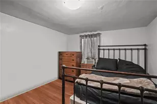 19 Slocum St, Newport, RI 02840 - Photo 17