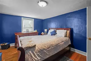 19 Slocum St, Newport, RI 02840 - Photo 15