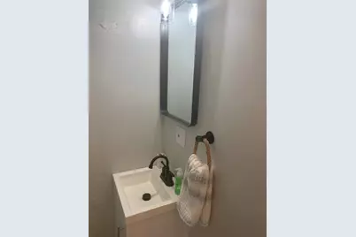 33 Van Zandt Avenue #1, Newport, RI 02840 - Photo 17