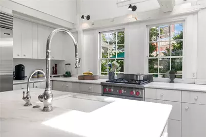 22 Bridge Street, Newport, RI 02840 - Photo 13