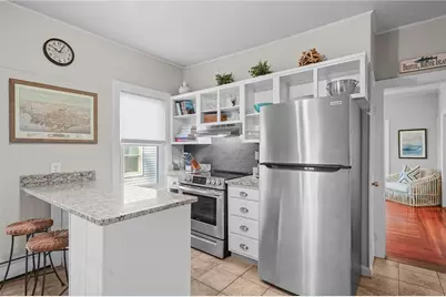 48 Constitution Street #1, Bristol, RI 02809 - Photo 11