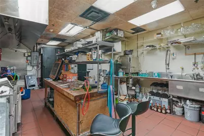 727 Cranston Street, Providence, RI 02907 - Photo 23