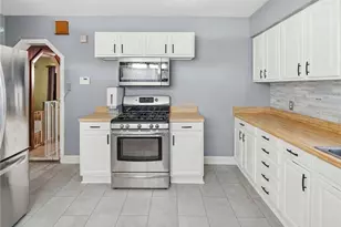 83 4th Ave, Woonsocket, RI 02895 - Photo 5