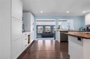 22 Lexington Ave, North Kingstown, RI 02852 - Photo 11