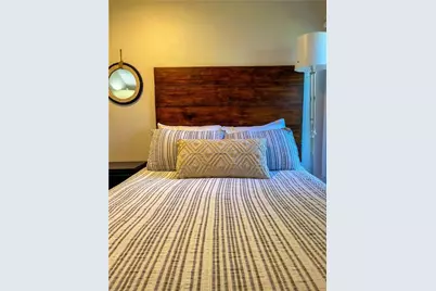 6 Pope Street, Newport, RI 02840 - Photo 13