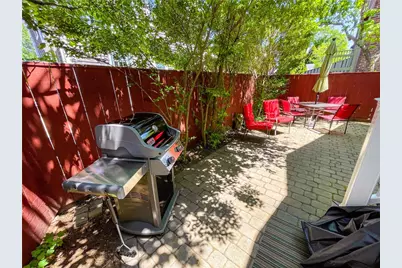 6 Pope Street, Newport, RI 02840 - Photo 9