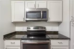 30 Argyle Ave, East Providence, RI 02915 - Photo 17