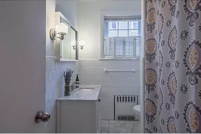 99 Oak Hill Avenue, Pawtucket, RI 02860 - Photo 9