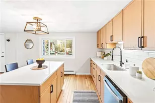 37 Phillip St, Coventry, RI 02816 - Photo 3