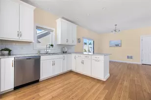 58 Chickadee Ln, South Kingstown, RI 02879 - Photo 13