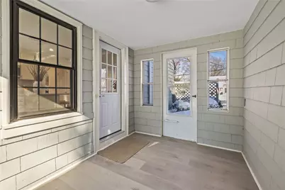 47 Bretton Woods Drive, Cranston, RI 02920 - Photo 3