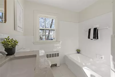 47 Bretton Woods Drive, Cranston, RI 02920 - Photo 15