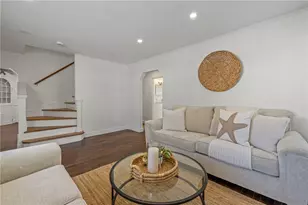 47 Brettonwoods Dr, Cranston, RI 02920 - Photo 17