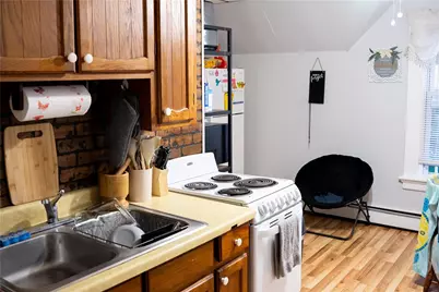 93 Warren Avenue, East Providence, RI 02914 - Photo 11