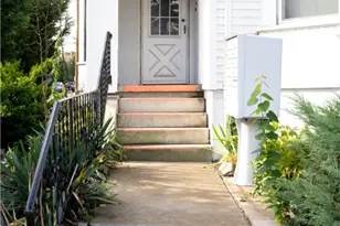 93 Warren Ave, East Providence, RI 02914 - Photo 3