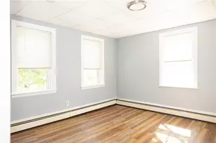 89 Warren Ave, East Providence, RI 02914 - Photo 15