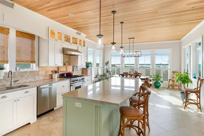 22 Shore Road, Narragansett, RI 02882 - Photo 5