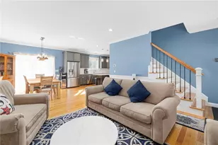 136 Cobble Hill Rd, Lincoln, RI 02865 - Photo 11