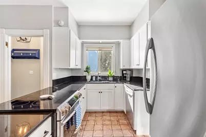 269 Doyle Avenue, Providence, RI 02906 - Photo 17