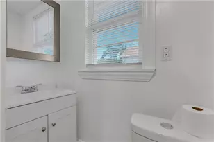 48 Kenwood St, Providence, RI 02909 - Photo 19