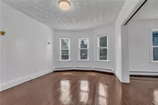 48 Kenwood St, Providence, RI 02909 - Photo 5