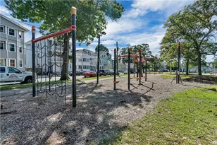 48 Kenwood St, Providence, RI 02909 - Photo 27