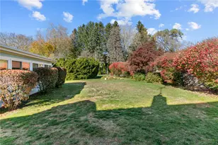 333 Phenix Ave, Cranston, RI 02920 - Photo 29